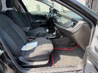 Alfa Romeo Giulietta 1.6 JTD picture 21