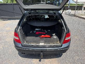 Mercedes C-klasse 200 DI BLUEEFFII picture 17
