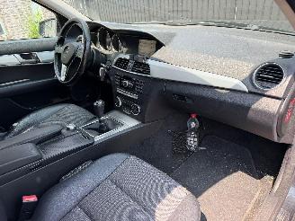 Mercedes C-klasse 200 DI BLUEEFFII picture 24