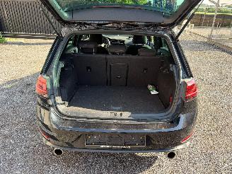 Volkswagen Golf GTI picture 19