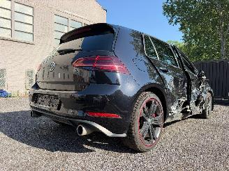 Volkswagen Golf GTI picture 20