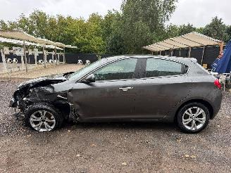 Alfa Romeo Giulietta  picture 14