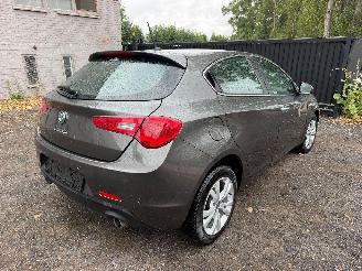 Alfa Romeo Giulietta  picture 19
