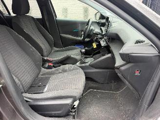 Peugeot 208 II STYLE picture 21