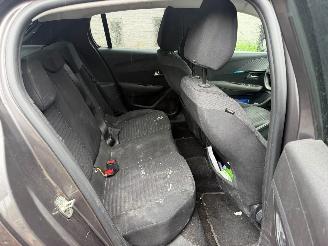 Peugeot 208 II STYLE picture 20