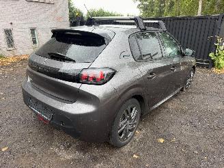 Peugeot 208 II STYLE picture 17