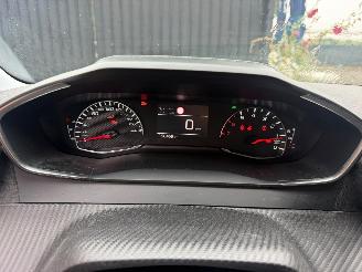 Peugeot 208 II STYLE picture 26
