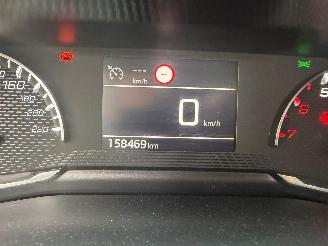 Peugeot 208 II STYLE picture 27