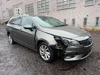 Opel Astra ELEGANCE picture 2
