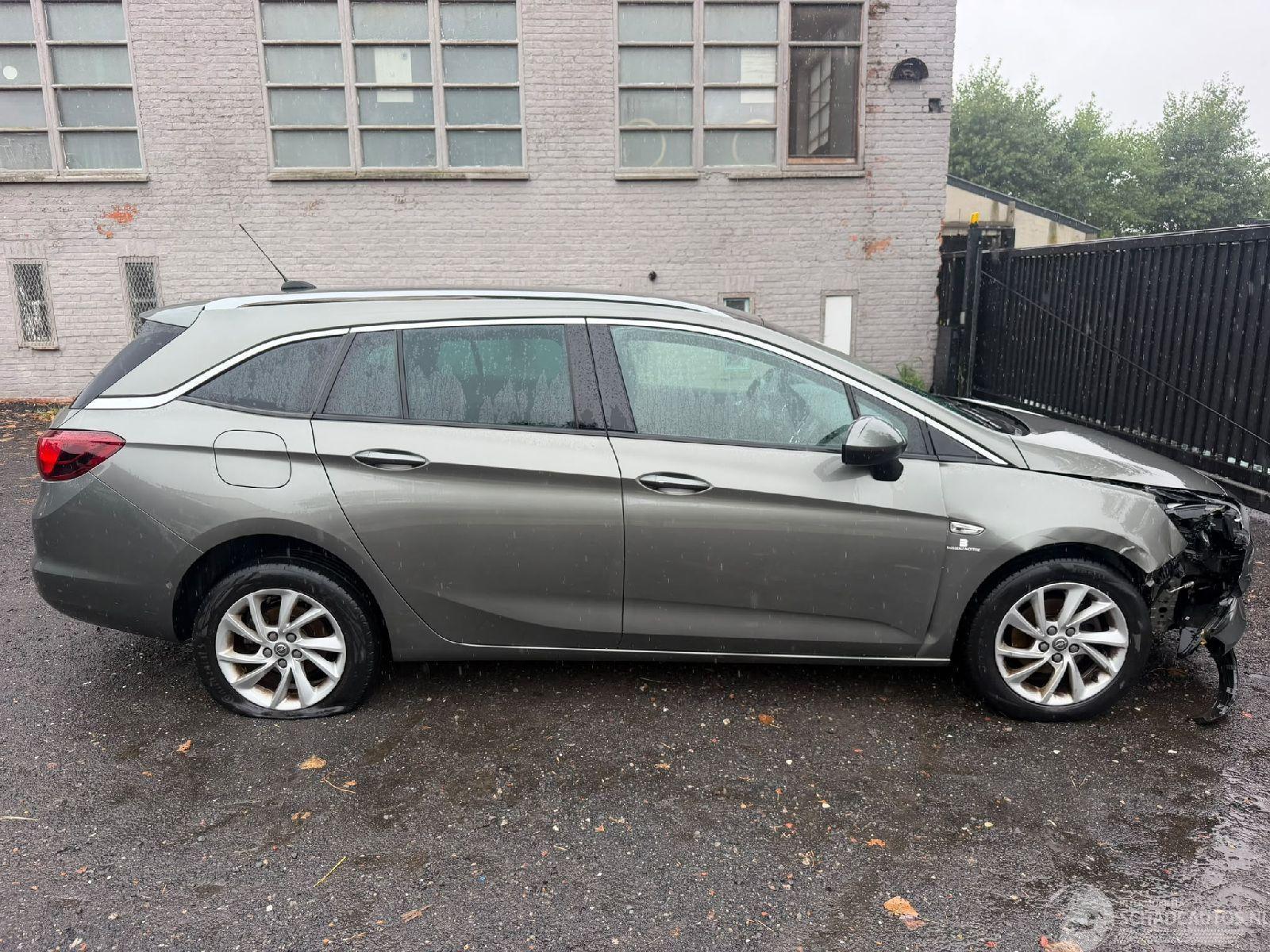 Opel Astra ELEGANCE