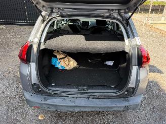 Peugeot 2008 ACCESS picture 16