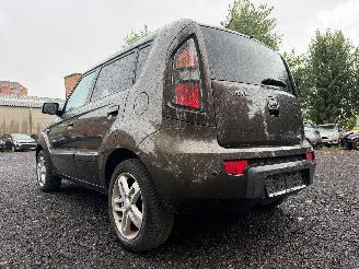 Kia Soul PLUG picture 14