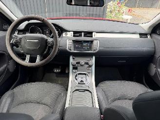 Land Rover Range Rover Evoque SE picture 23