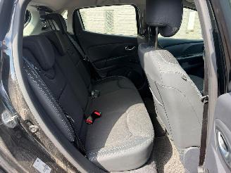 Renault Clio INTENS + picture 22