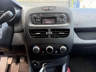 Renault Clio AUTHENTIQUE picture 27