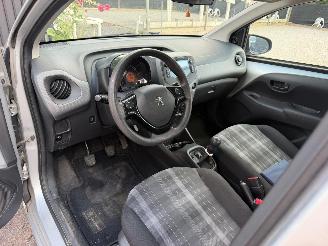 Peugeot 108 ACTIVE picture 25