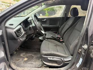 Kia Rio 1.0 picture 17
