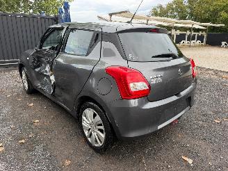 Suzuki Swift 1.3 picture 13