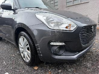 Suzuki Swift 1.3 picture 3