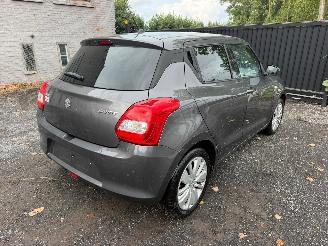 Suzuki Swift 1.3 picture 17