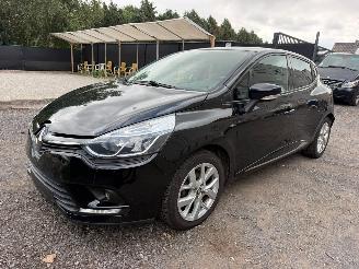 Renault Clio LIMITED picture 10