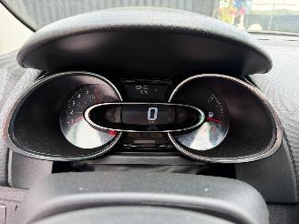 Renault Clio LIMITED picture 26