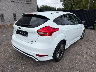 Ford Focus ST-LINE picture 16
