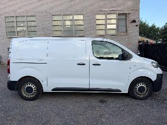 Schade bestelwagen Peugeot Expert 2.0HDI 2023/2