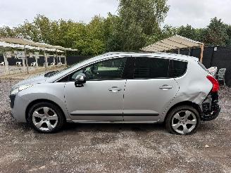 Peugeot 3008 ALLURE picture 9