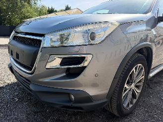 Peugeot 4008 ALLURE picture 9