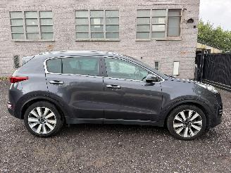 skadebil auto Kia Sportage SENSE 2017/5