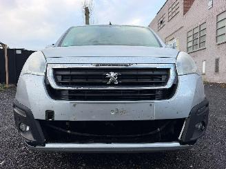 Peugeot Partner PREMIUM picture 4