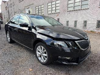 Skoda Octavia AMBITION picture 2