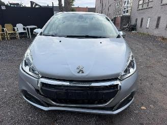 Peugeot 208 ALLURE picture 8