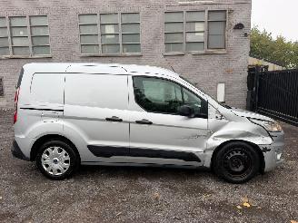 dañado vehículos comerciales Ford  CONNECT TREN 2019/1