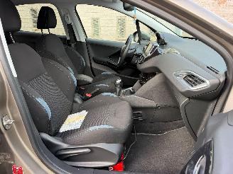 Peugeot 208 ALLURE picture 23