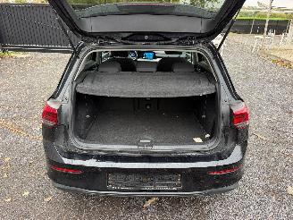 Volkswagen Golf 2.0 TDI picture 15