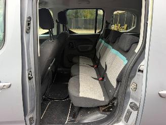 Citroën Berlingo PLUS picture 25