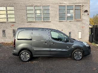 Schade bestelwagen Peugeot Partner PREMIUM 2016/5