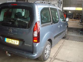 Citroën Berlingo MPV 1600 VTI AIRCO picture 3