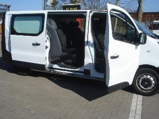 dañado vehículos comerciales Renault Trafic DUBBELE CABINE 1.6DCI 95PK EURO 6 2018/1