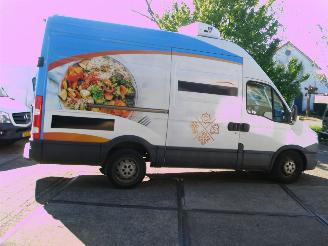 Iveco Daily KOELWAGEN 2.3D EURO 5 93KW 35 S 13 picture 2