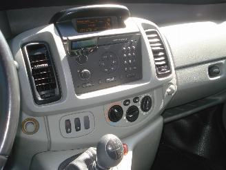 Opel Vivaro ROLSTOEL VERVOER L2-H1 AIRCO 2.5CDTI picture 11