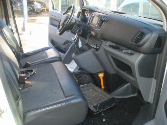 Peugeot Expert 1.5HDI 100PK AIRCO EURO 6 picture 17