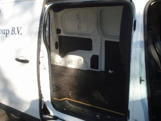 Peugeot Expert 1.5HDI 100PK AIRCO EURO 6 picture 18