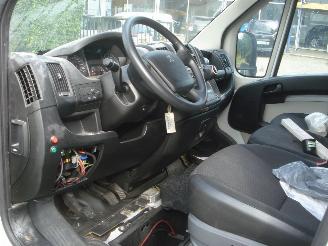 Peugeot Boxer BAKWAGEN 2.0HDI 120KW EURO 6 picture 9