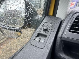 Volkswagen Transporter 2.0 TDI L1H2 HIGHLINE picture 11