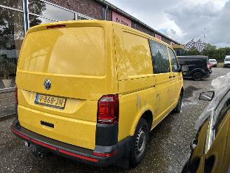 Volkswagen Transporter 2.0 TDI L1H2 HIGHLINE picture 3