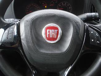 Fiat Doblo 1.3-16V DIESEL AIRCO picture 15