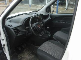 Fiat Doblo 1.3-16V DIESEL AIRCO picture 12